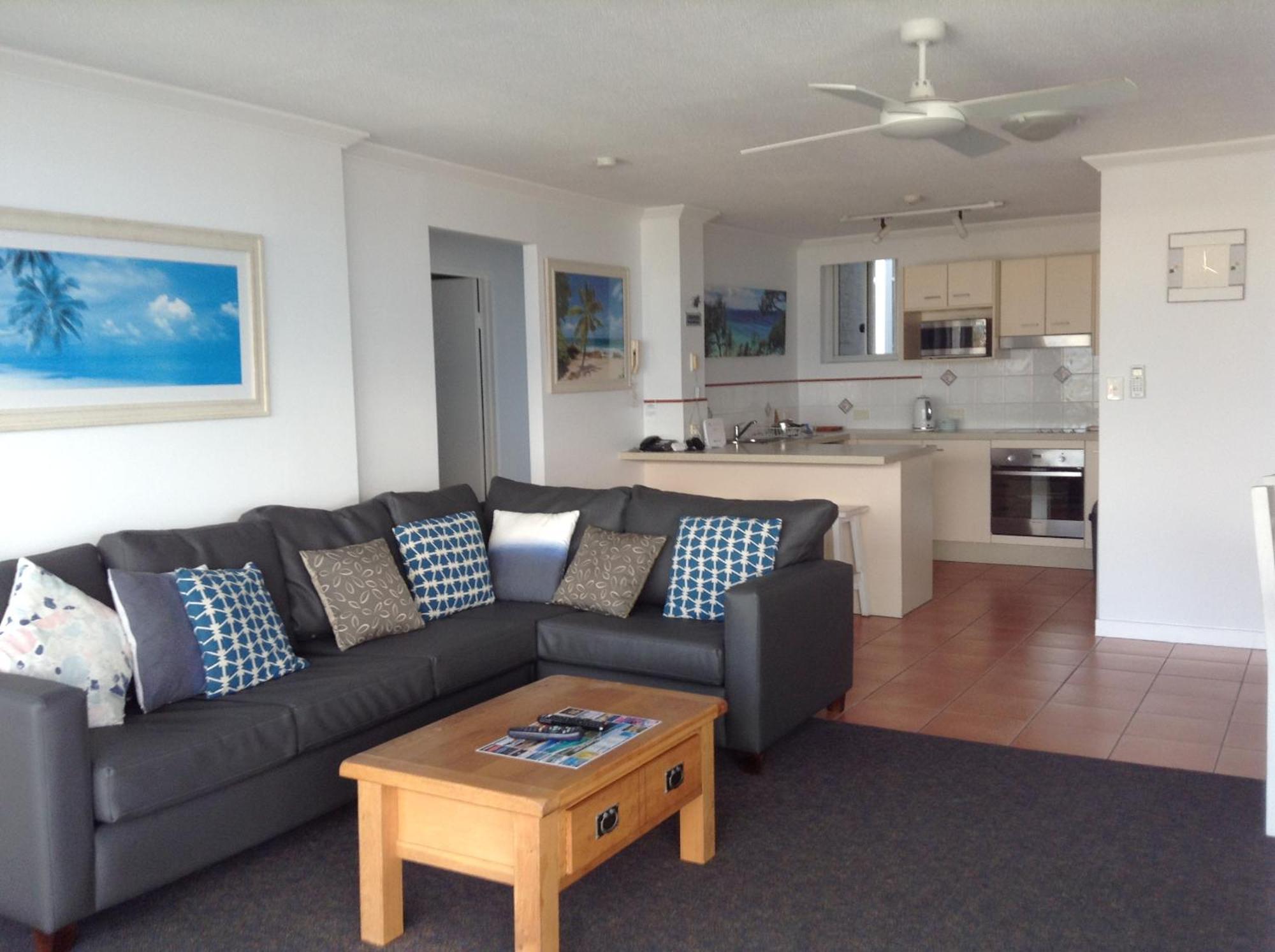 Pacific Surf Absolute Beachfront Apartments Gold Coast Exterior foto