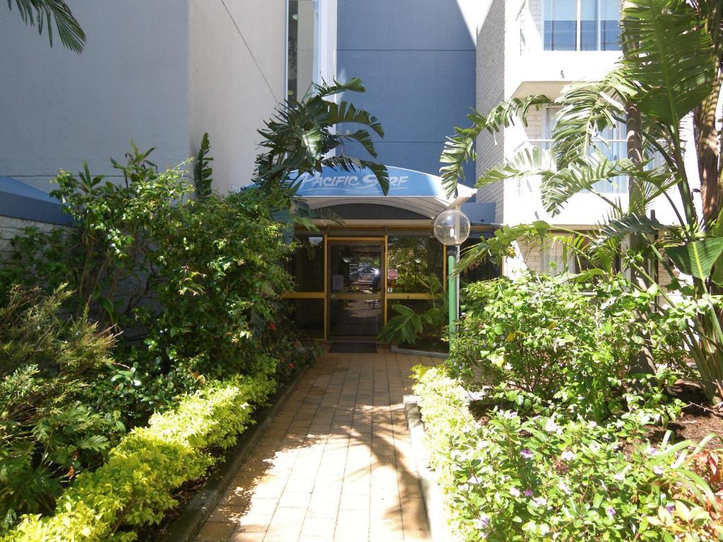 Pacific Surf Absolute Beachfront Apartments Gold Coast Exterior foto