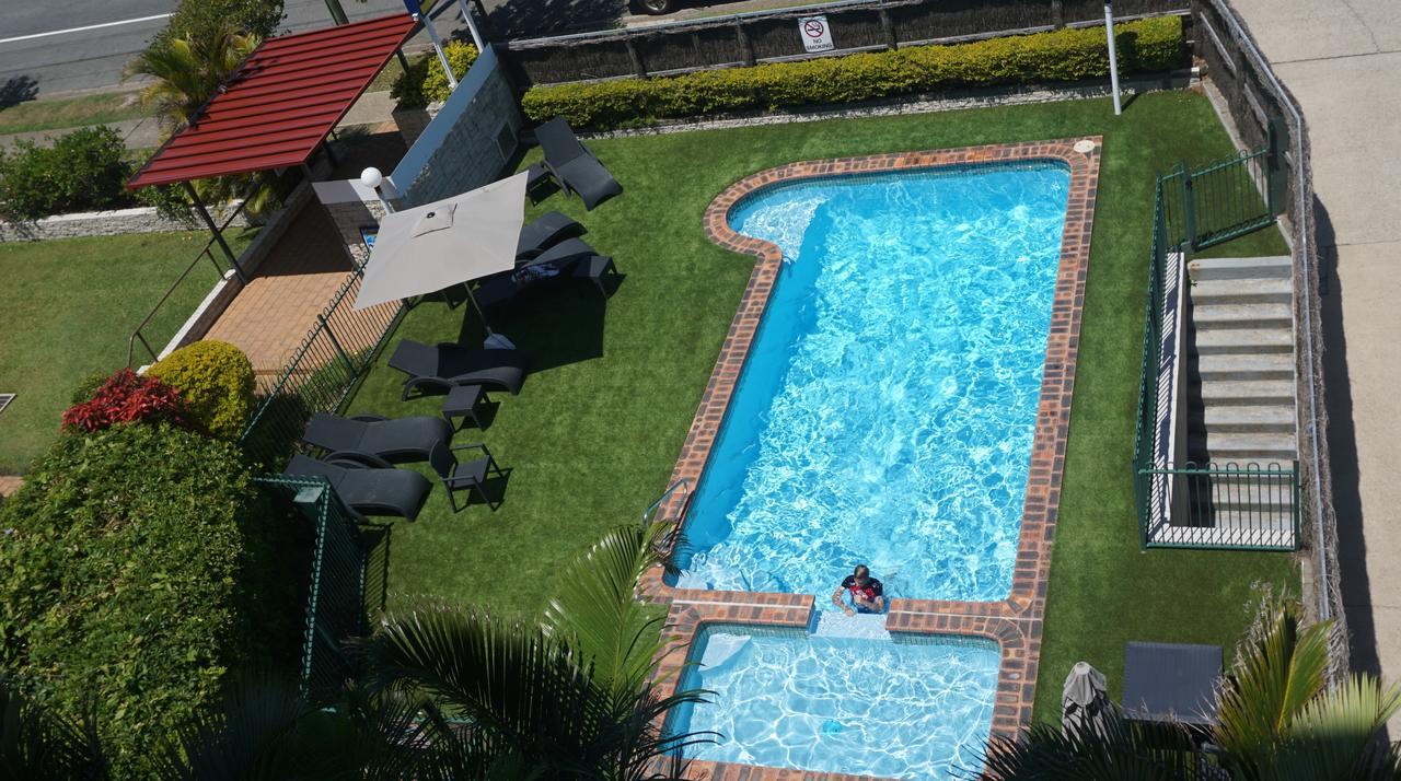 Pacific Surf Absolute Beachfront Apartments Gold Coast Exterior foto